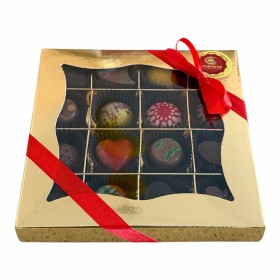 Zlatá bonboniéra - pralinky 16ks (4)