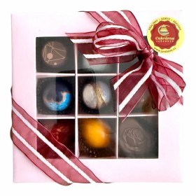 Růžová bonboniéra - pralinky 9ks (1)