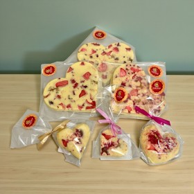 Pralinky s ořechy a sušeným ovocem (2)