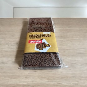 Dubajská čokoláda, hořká, lískový oříšek - velká tabulka